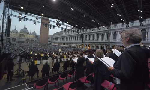 Market Screening ‘CARMINA BURANA´